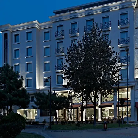 Ξενοδοχείο Ramada By Wyndham Grand Bazaar
