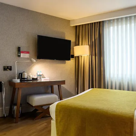 Ramada By Wyndham Grand Bazaar Ξενοδοχείο