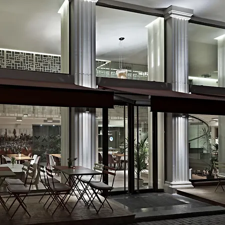 Ramada By Wyndham Grand Bazaar 4*