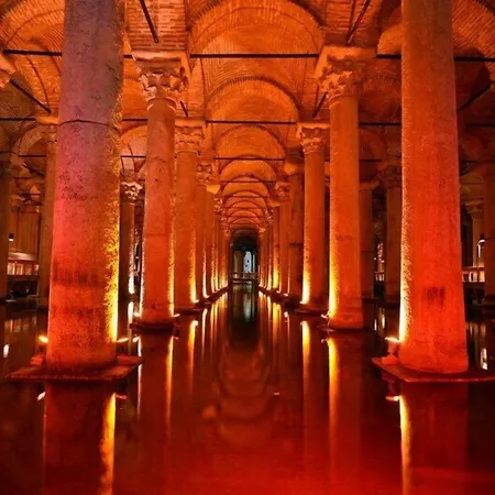 Ramada By Wyndham Grand Bazaar 4*