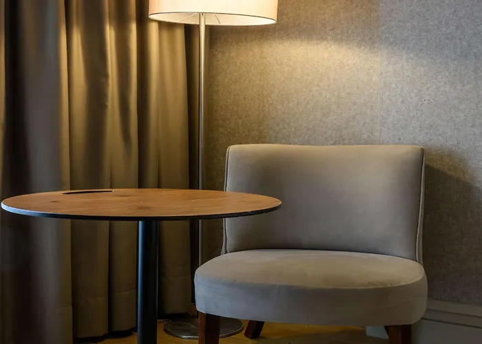 Ramada By Wyndham Grand Bazaar Hotel 4*