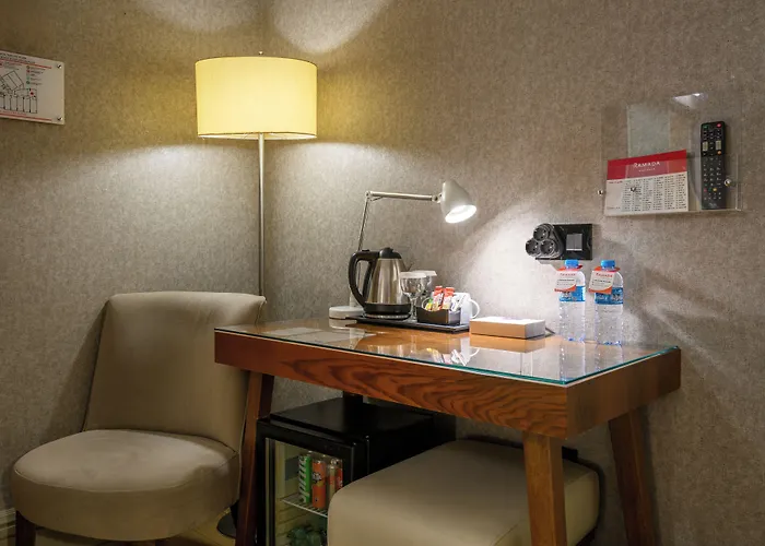 Hotel Ramada By Wyndham Grand Bazaar