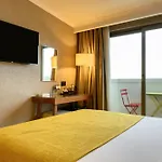 Hotel Ramada By Wyndham Grand Bazaar