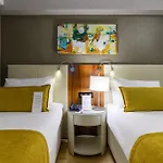 Ramada By Wyndham Grand Bazaar Hotel 4*