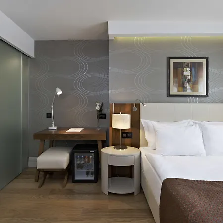 Ramada By Wyndham Grand Bazaar 4* Istambul