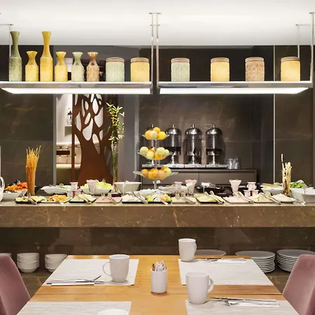 ホテル Ramada By Wyndham Grand Bazaar