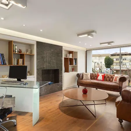 Hotel Ramada By Wyndham Grand Bazaar 4*