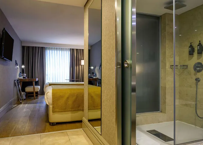 Ramada By Wyndham Grand Bazaar