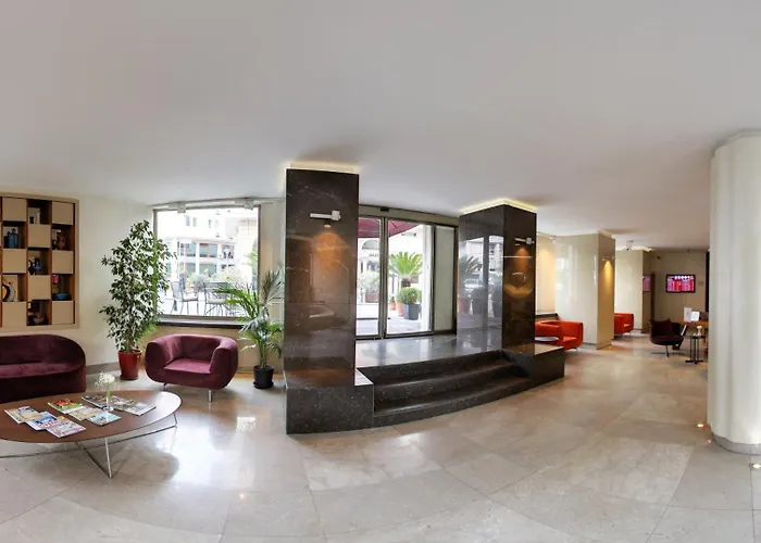 מלון Ramada By Wyndham Grand Bazaar איסטמבול